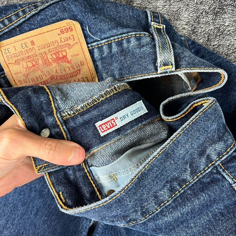 SOLD Vtg 90's Levi's 569 Large Straight Baggy Fit Blue Denim Jeans Men's 33X32 - Picture 5 of 15